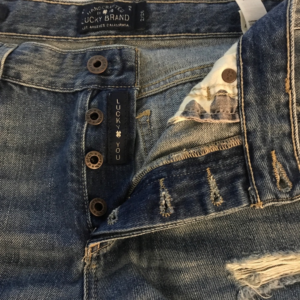 Never worn Lucky🍀Brand Jeans!
